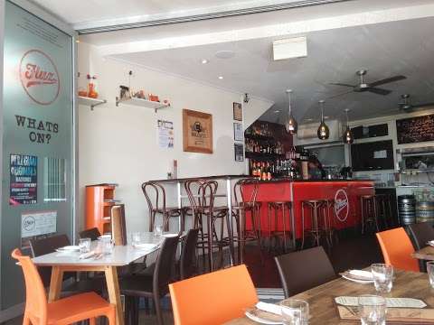Photo: Flux Restaurant Lounge